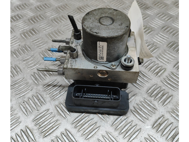 Блок АБС 104474500B, 110354100A Tesla Model 3 2017 - года