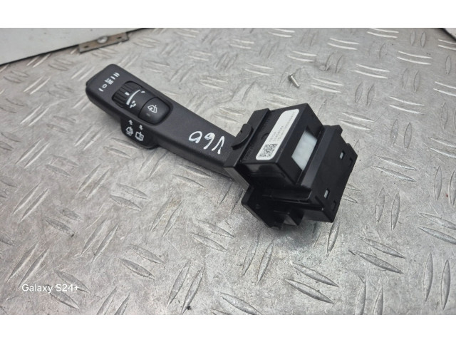 Ручка стеклоочистителей 31456042 Volvo V60