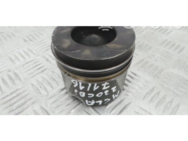  Поршень OM 651.930 A6510302517, 143110076311X  Mercedes-Benz CLA C117 X117 W117  