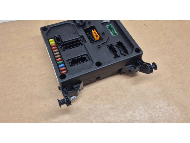 Pojistková skříňka S120042300C, 7M3962258AH Volkswagen Sharan 2004