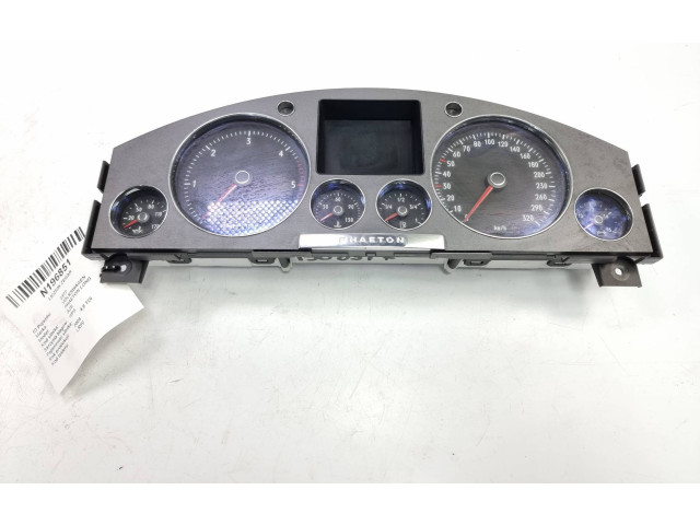 Панель приборов    Volkswagen Phaeton       