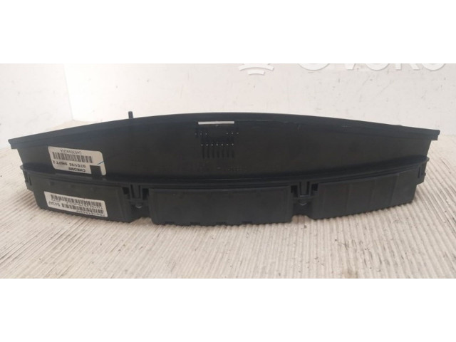 Панель приборов 04836990AA, 04836983AA   Chrysler 300 - 300C       