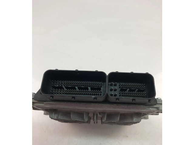 Блок управления двигателем Блок управления 30785100AB, 0281012765 Volvo V70