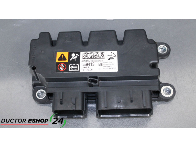 Блок подушек безопасности 13589413 Chevrolet Cruze