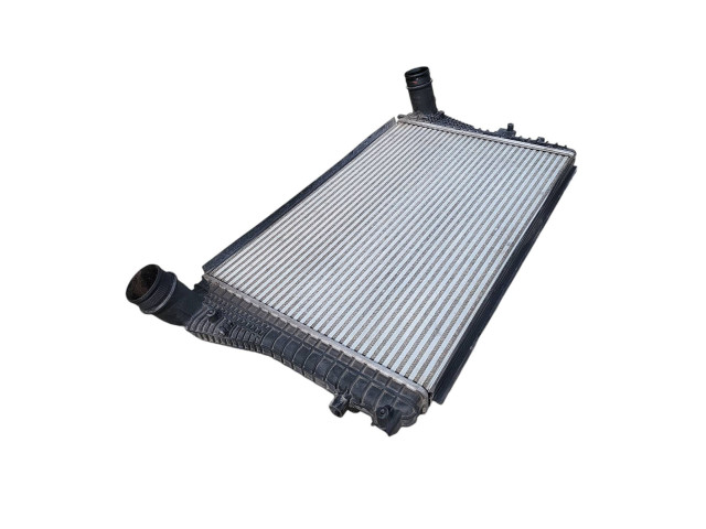 Интеркулер 1K0145803AS Volkswagen Golf VI