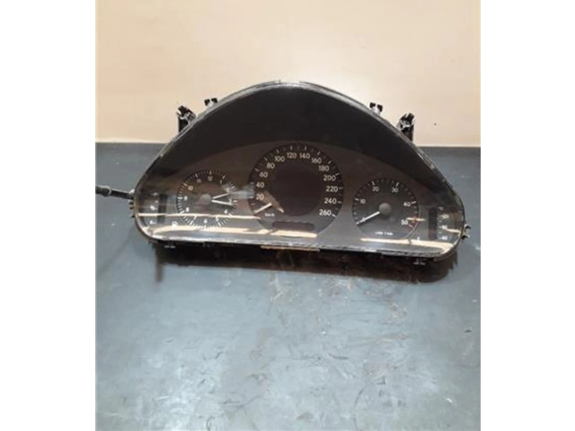 Přístrojová deska Mercedes-Benz E AMG W211 2004 2115405511, 2115405511