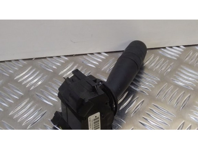 Ручка стеклоочистителей