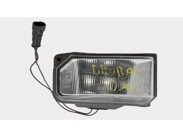 Передняя противотуманная фара