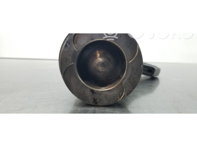 Píst A6510301117, A6510300020 Mercedes-Benz Vito Viano W447 651950