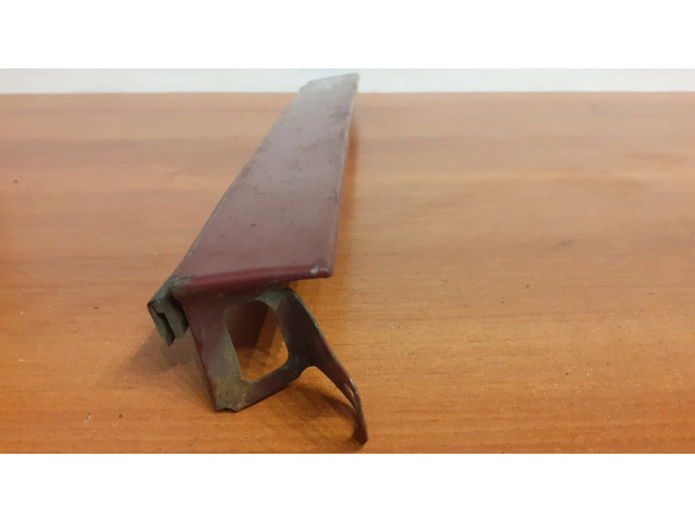 Отделка переднего фонаря