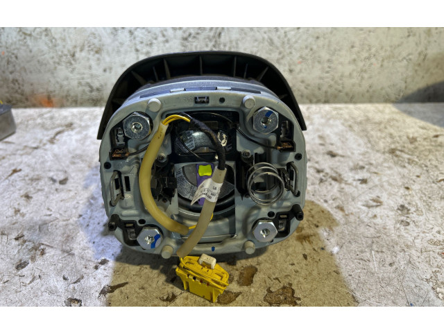 Подушка безопасности водителя 5J0880201K Skoda Fabia Mk2 (5J)