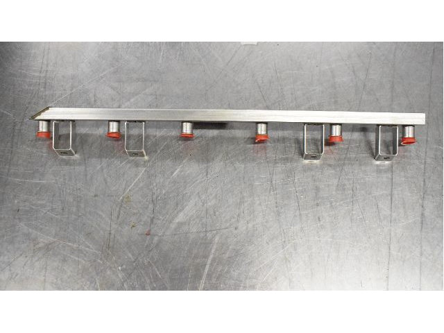 Топливная рампа    BMW 3 E90 E91   для двигателя N52-B30A