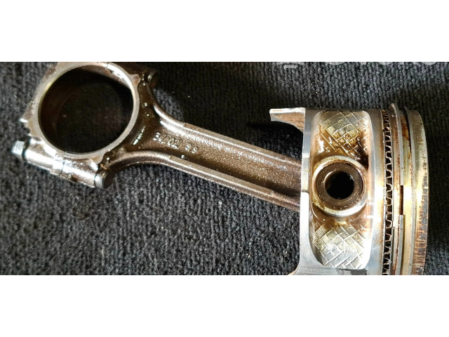  Поршень с шатуном    Jeep Grand Cherokee (WJ) для бензинового двигателя 4.0