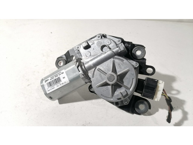 Двигатель стеклоочистителя заднего стекла