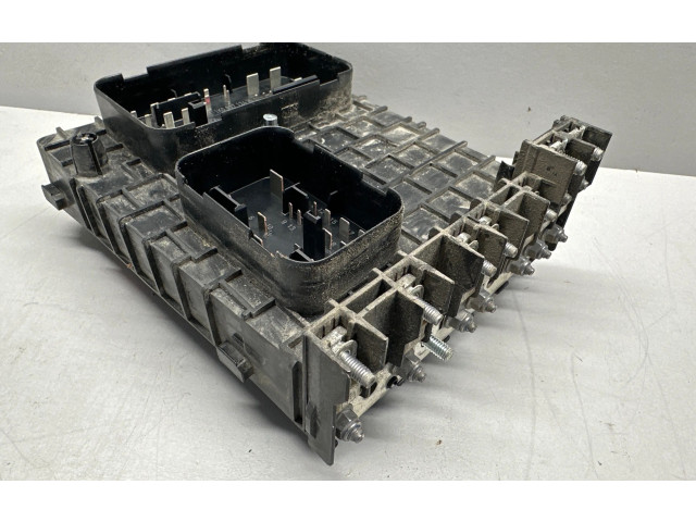 Блок предохранителей 1K0937124K   Audi A3 S3 8P    