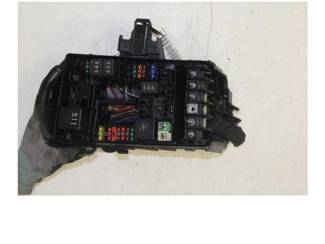 Блок предохранителей 5Q0937125B   Skoda Octavia Mk3 (5E)    