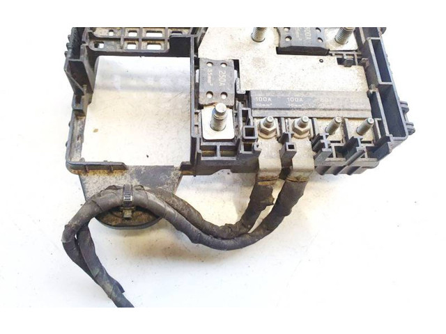 Pojistková skříňka 13255300, 544949969 Chevrolet Cruze 2010