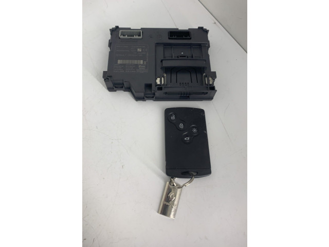 Комплект блоков управления 237109184R   Renault Clio IV