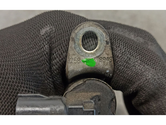 Vstřikovač 12588943 Cadillac SRX LY7