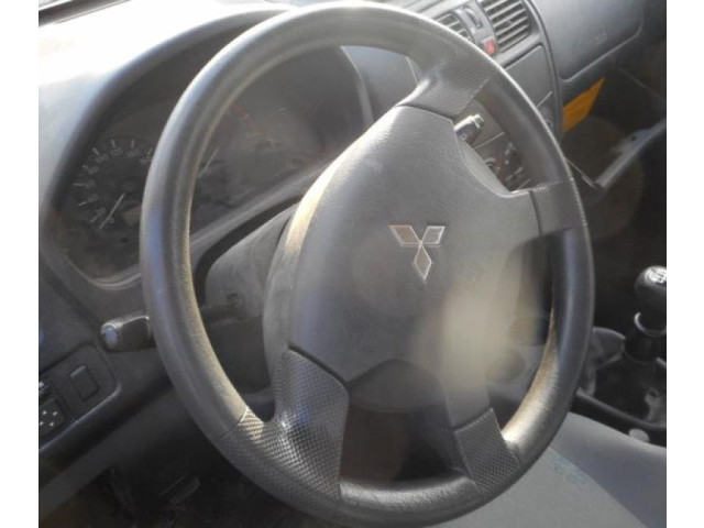 Моторчик заднего дворника     Mitsubishi Space Star