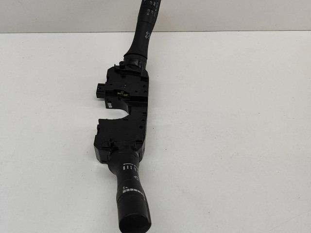 Подрулевой переключатель 255604KJ1A Nissan NP300