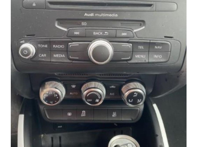 Панель приборов Audi A1