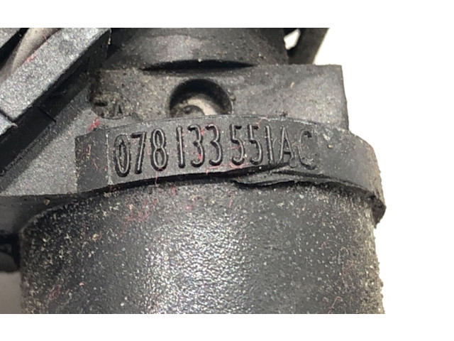 Топливная рампа 078133551AC   Audi A6 S6 C5 4B  