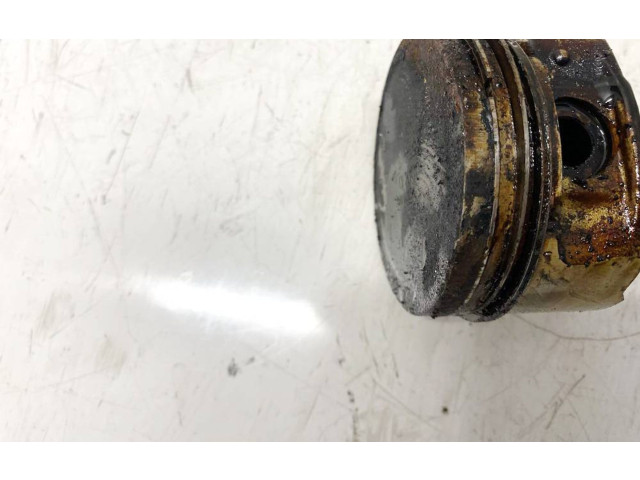 Поршень с шатуном B28, 03401 Citroen Xsara Picasso