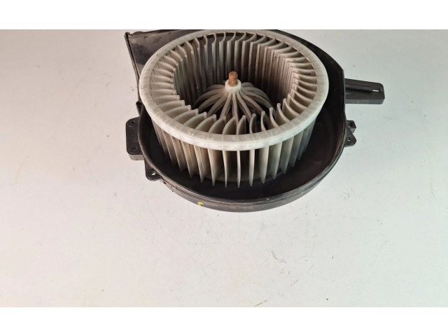 Вентилятор печки 6R1819015, 6R1819015A Skoda Fabia Mk3 (NJ)