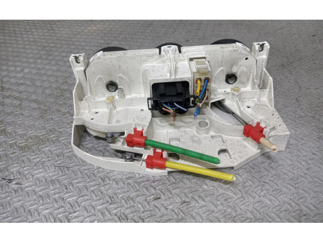 Блок управления климат-контролем 1J0819045E   Skoda Octavia Mk1 (1U)