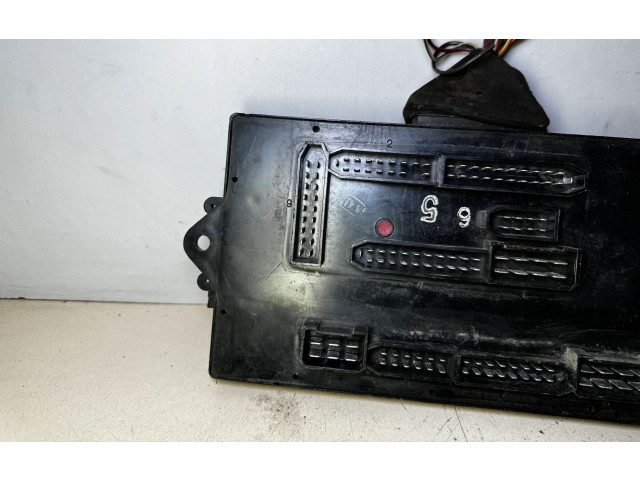 Pojistková skříňka 37003120383, 370031203 Lada Samara 1996