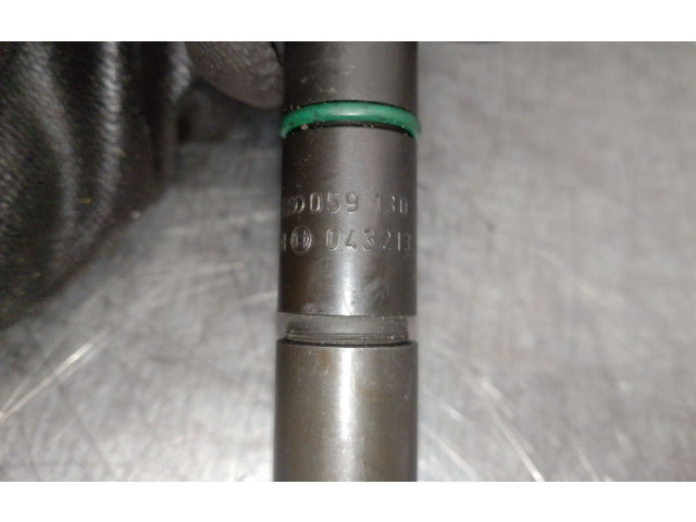 Форсунка 059130201E    Audi A6 S6 C5 4B  AFB 