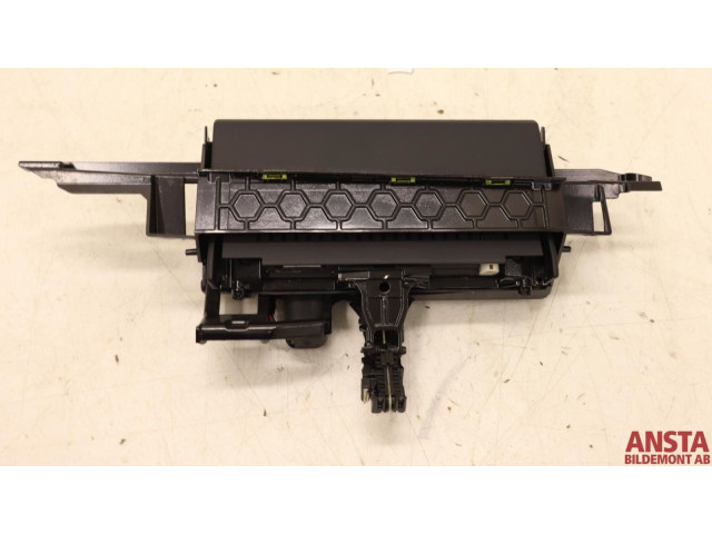 Дисплей    4G8857346D   Audi A6 S6 C7 4G