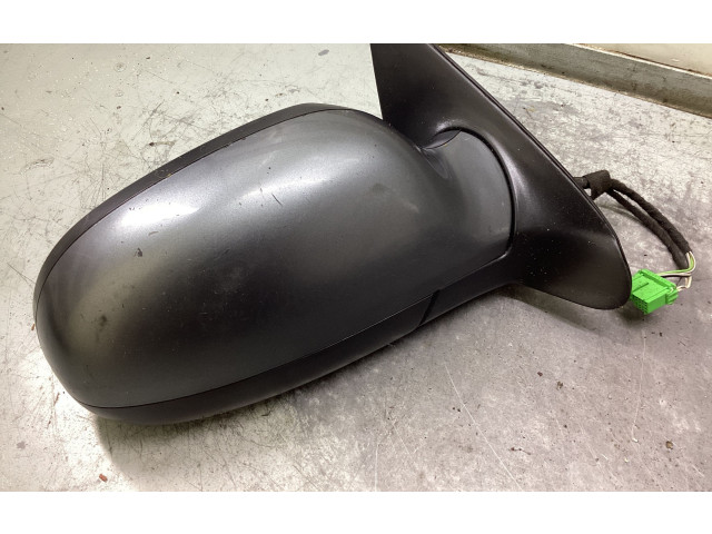 Зеркало электрическое        Volvo V70  2000 - 2004 года   