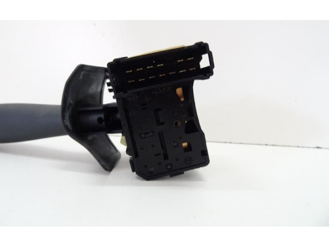 Ручка стеклоочистителей 6001548109 Dacia Logan I