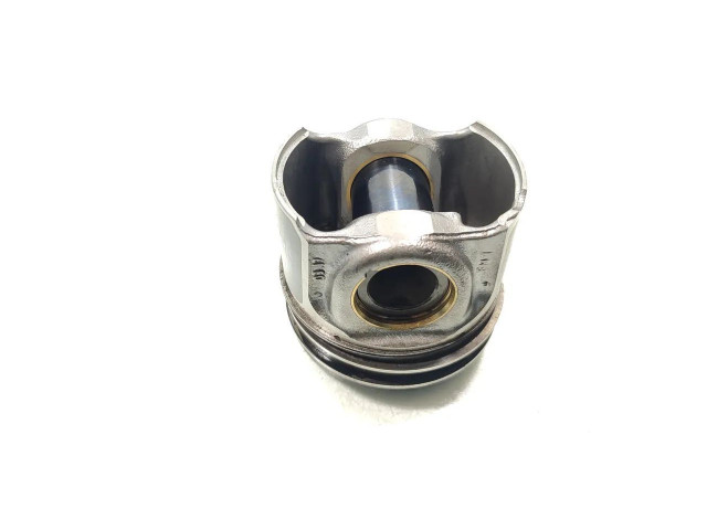 Píst YMR6   Ford Transit Custom     