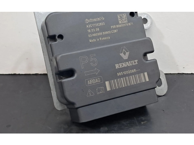 Блок подушек безопасности 985100209R Dacia Duster II