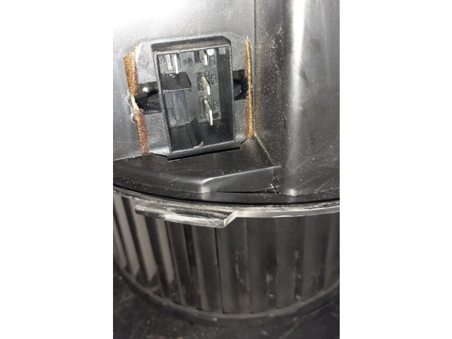 Вентилятор печки       Audi A3 S3 8P