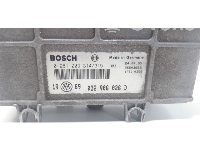 Блок управления двигателя 032906026D, 0261203314 Volkswagen Golf III