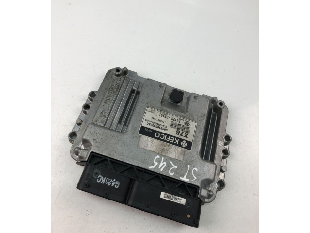 Řídící jednotka 391282B121   KIA Venga 2013