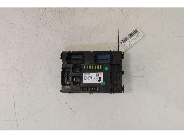 Блок предохранителей Jeep Renegade