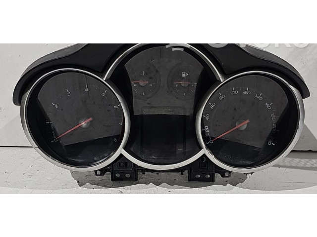 Vstřikovač 95080027, 95080027 Chevrolet Cruze