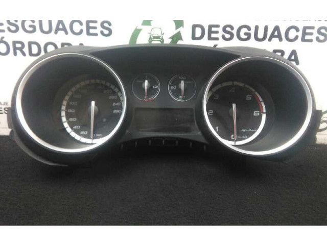 Панель приборов Alfa Romeo Giulietta