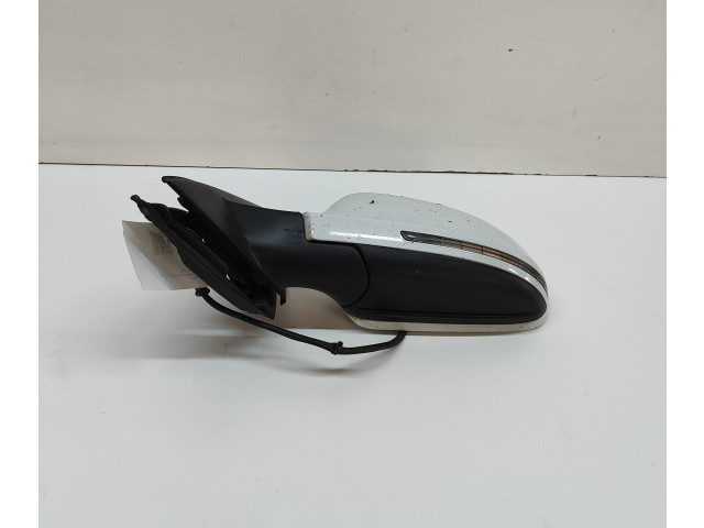 Зеркало электрическое Audi Q3 8U 2011 - 2016 года