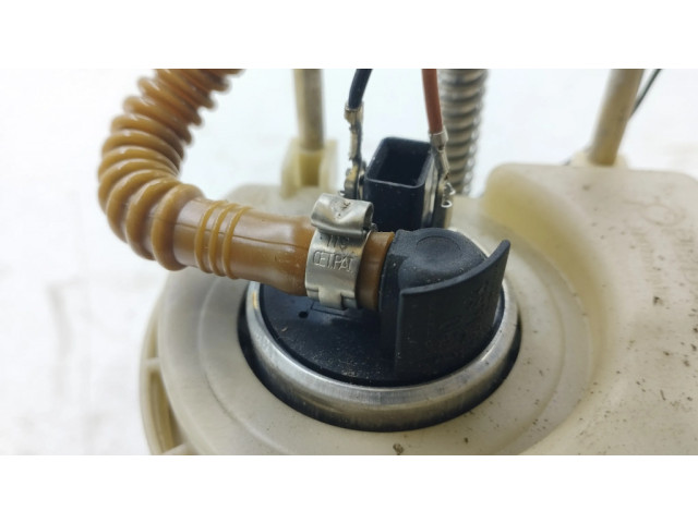 Насос топлива (в топливном баке)