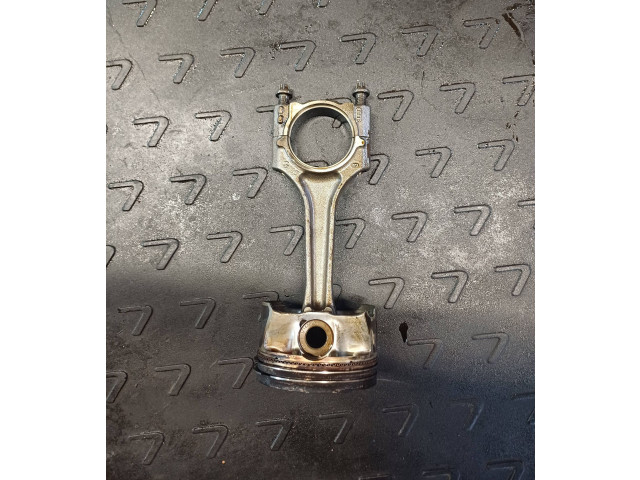  Поршень с шатуном  06LJ  Audi A3 S3 8V  