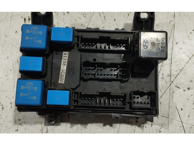 Блок предохранителей 91198-1C020, 91198-1C020   Hyundai Getz    