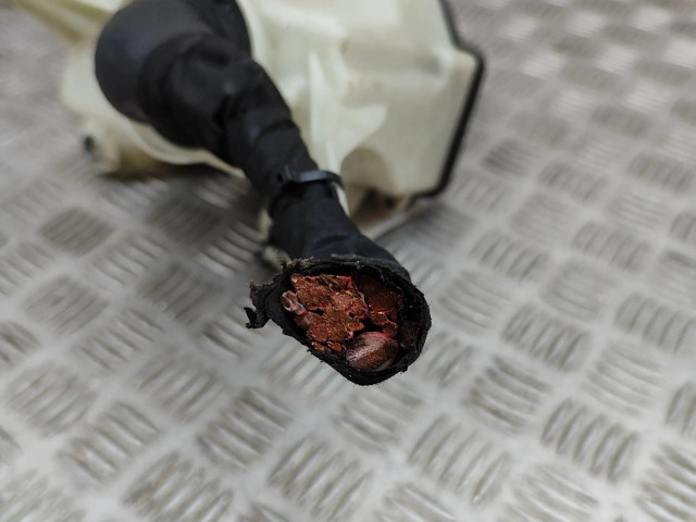 Pojistková skříňka A2055402328 Mercedes-Benz C W205 2019