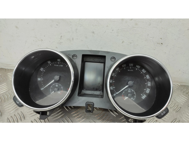 Комплект блоков управления 1K0937085L, 5L0920800J Skoda Yeti (5L)