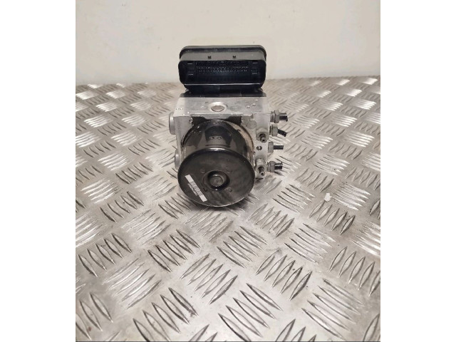 Блок АБС    Volvo  C30  2010 - 2013 года